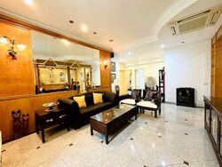 Gold Coast Condo (D5), Condominium #554243511